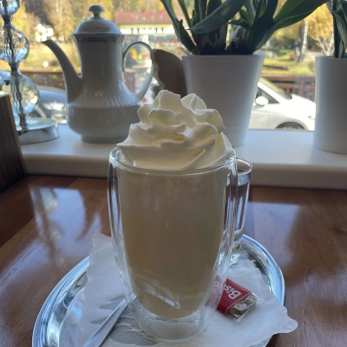 Heiße Weiße Schokolade