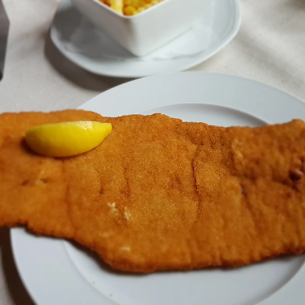 Wiener Schnitzel Mit Pommes Frites