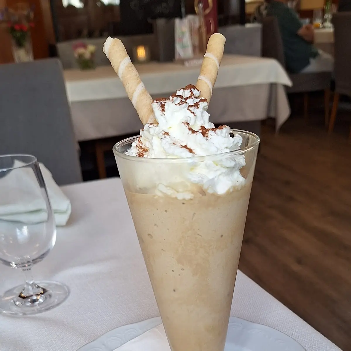 Gerührter Eiskaffee