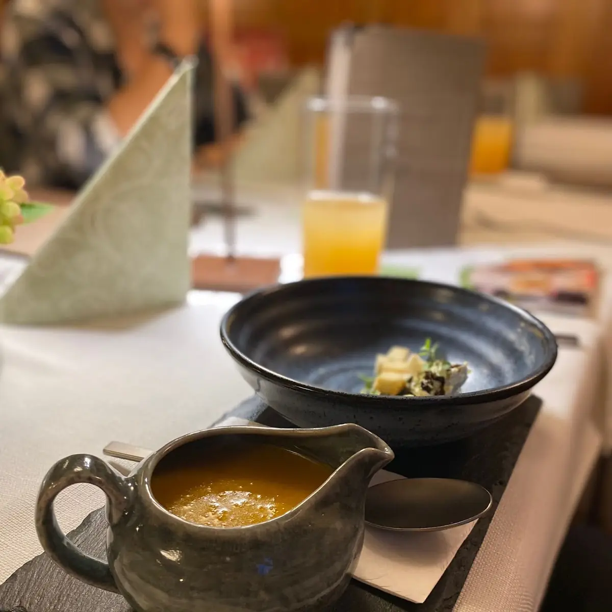 Kürbis-karotten-ingwer Suppe