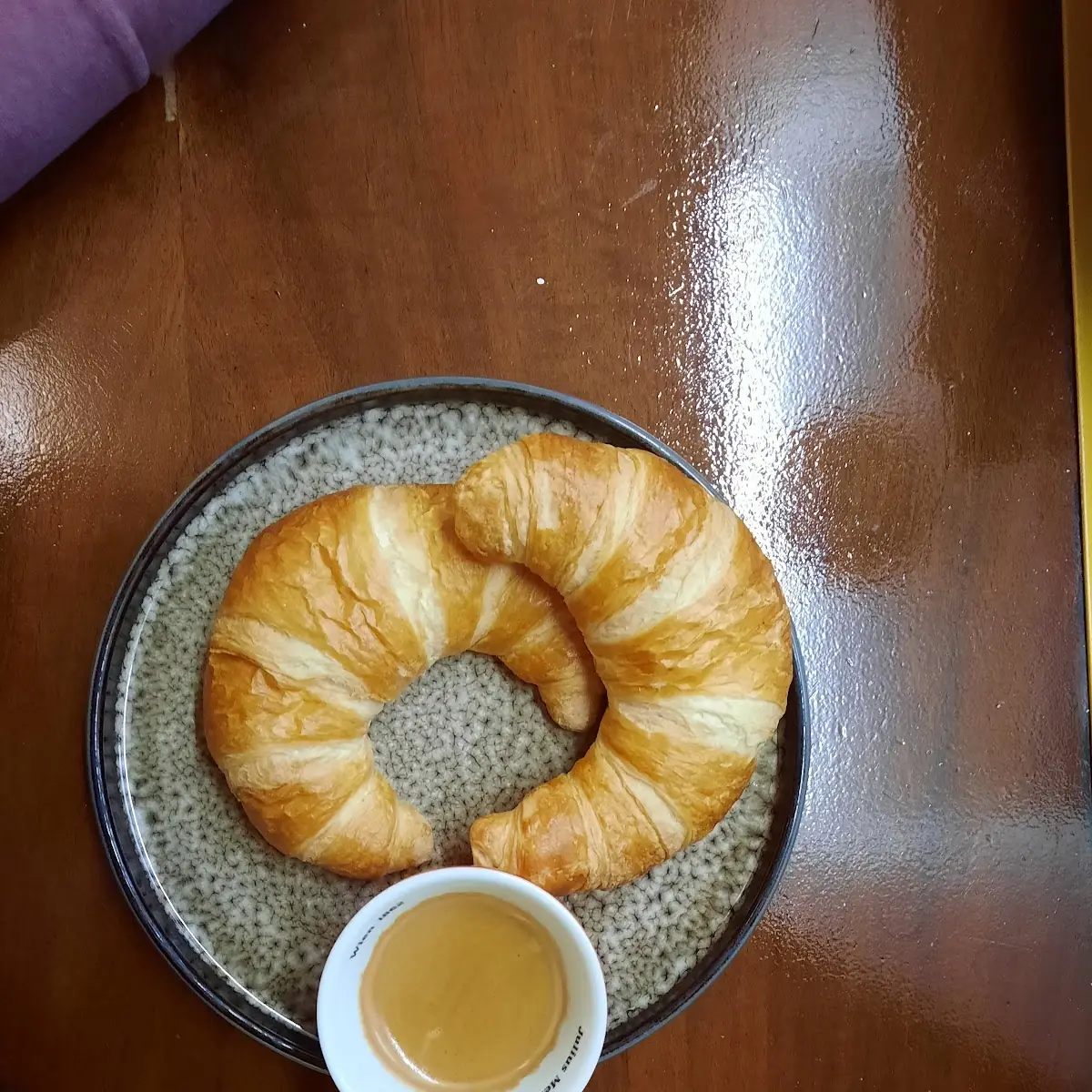 Kaffee Croissant