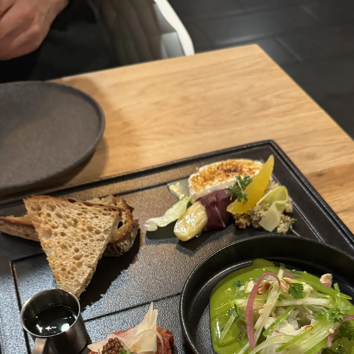 Vorspeise Beef Tartar