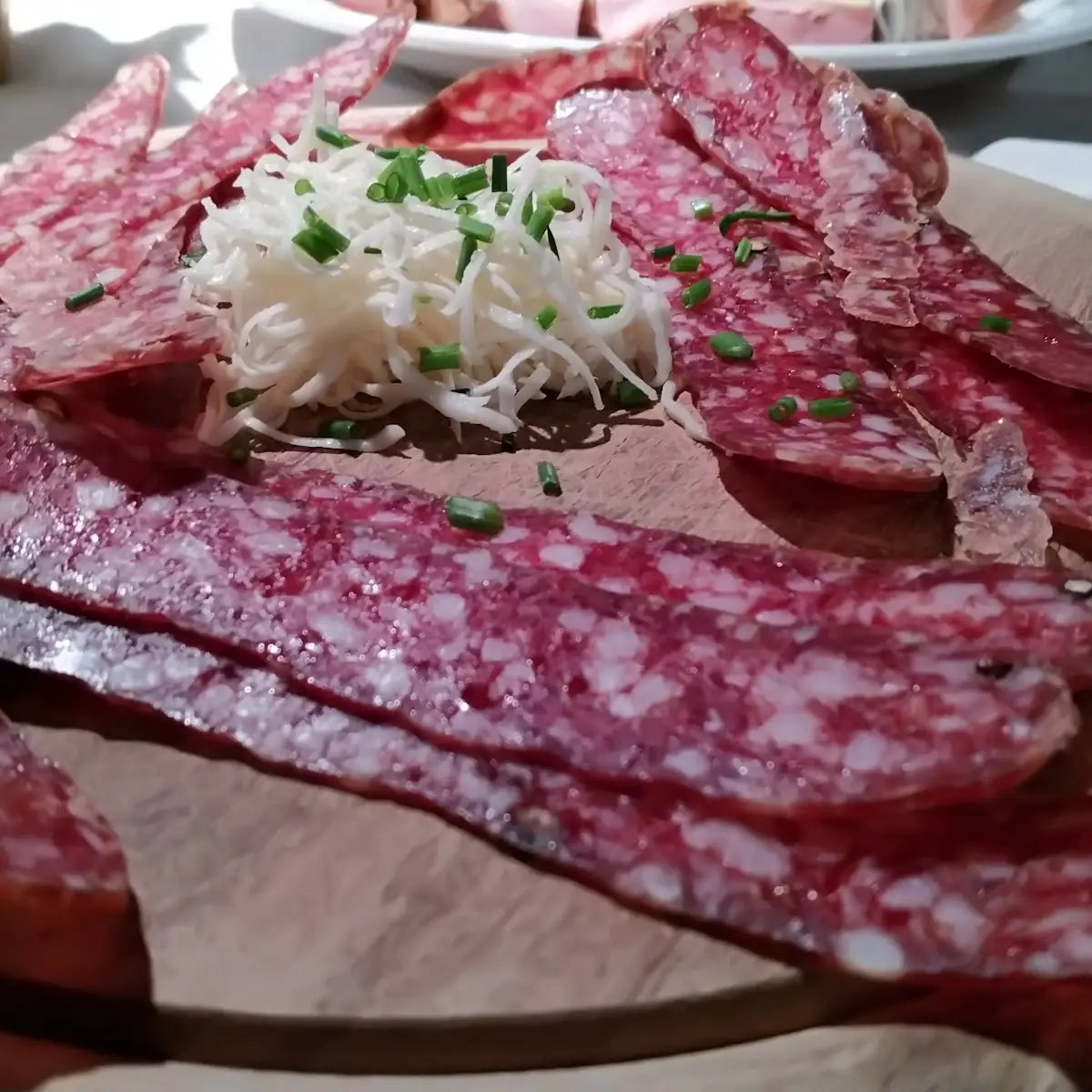 Wildschweinhartwurst