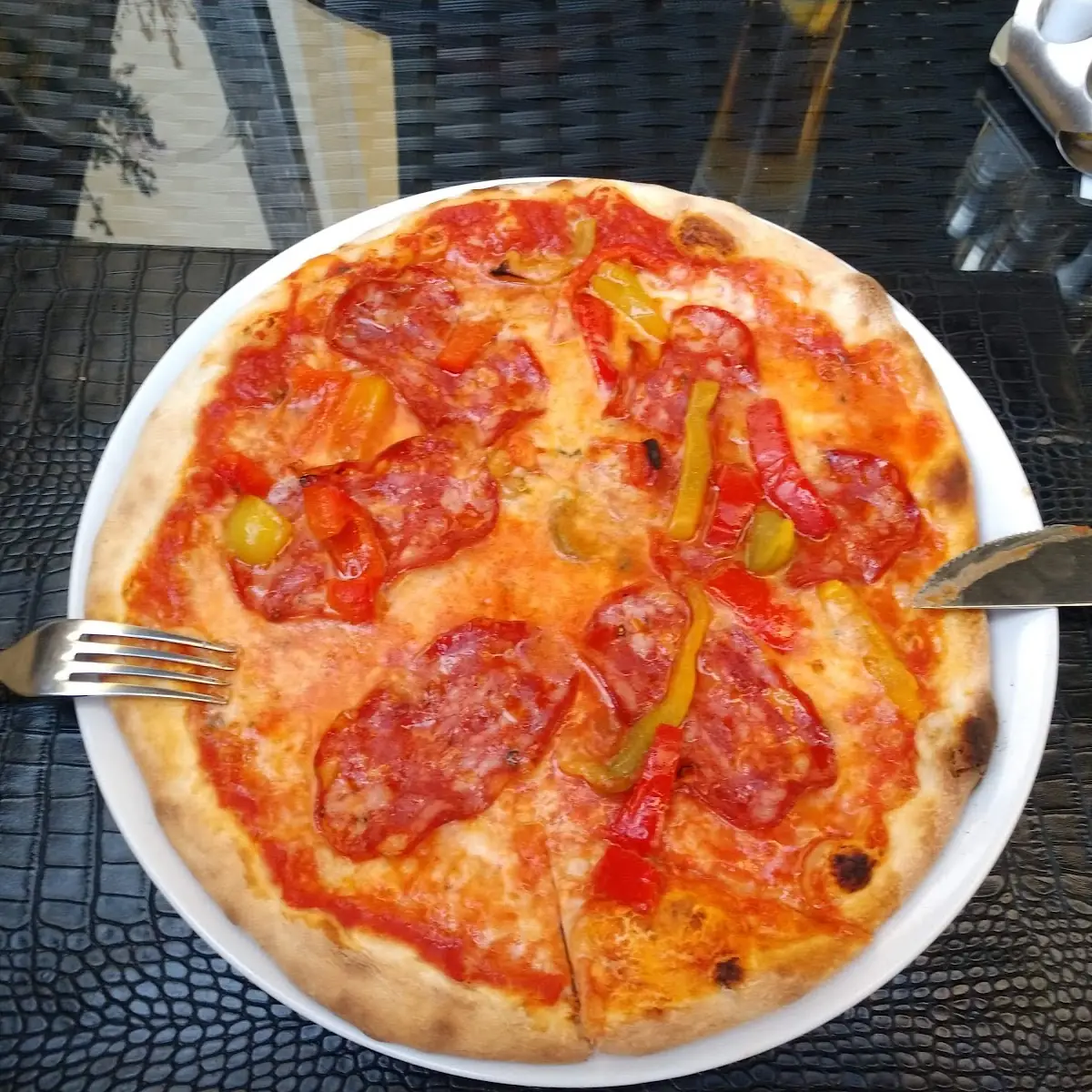 Pizza Salami