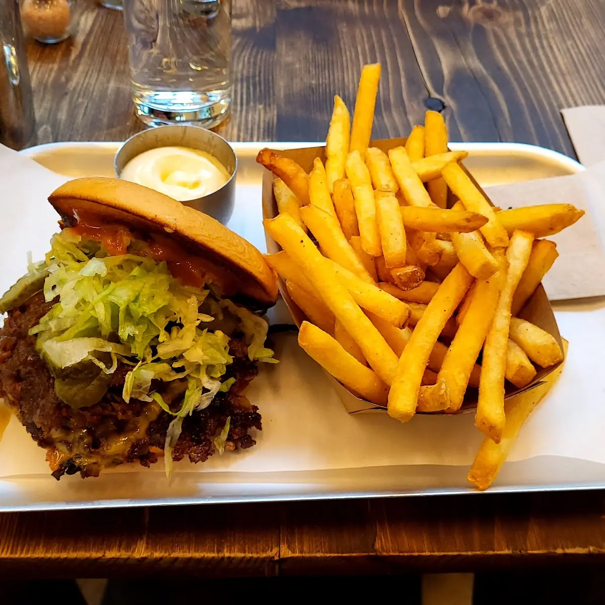 Classic Cheeseburger Smash Burger