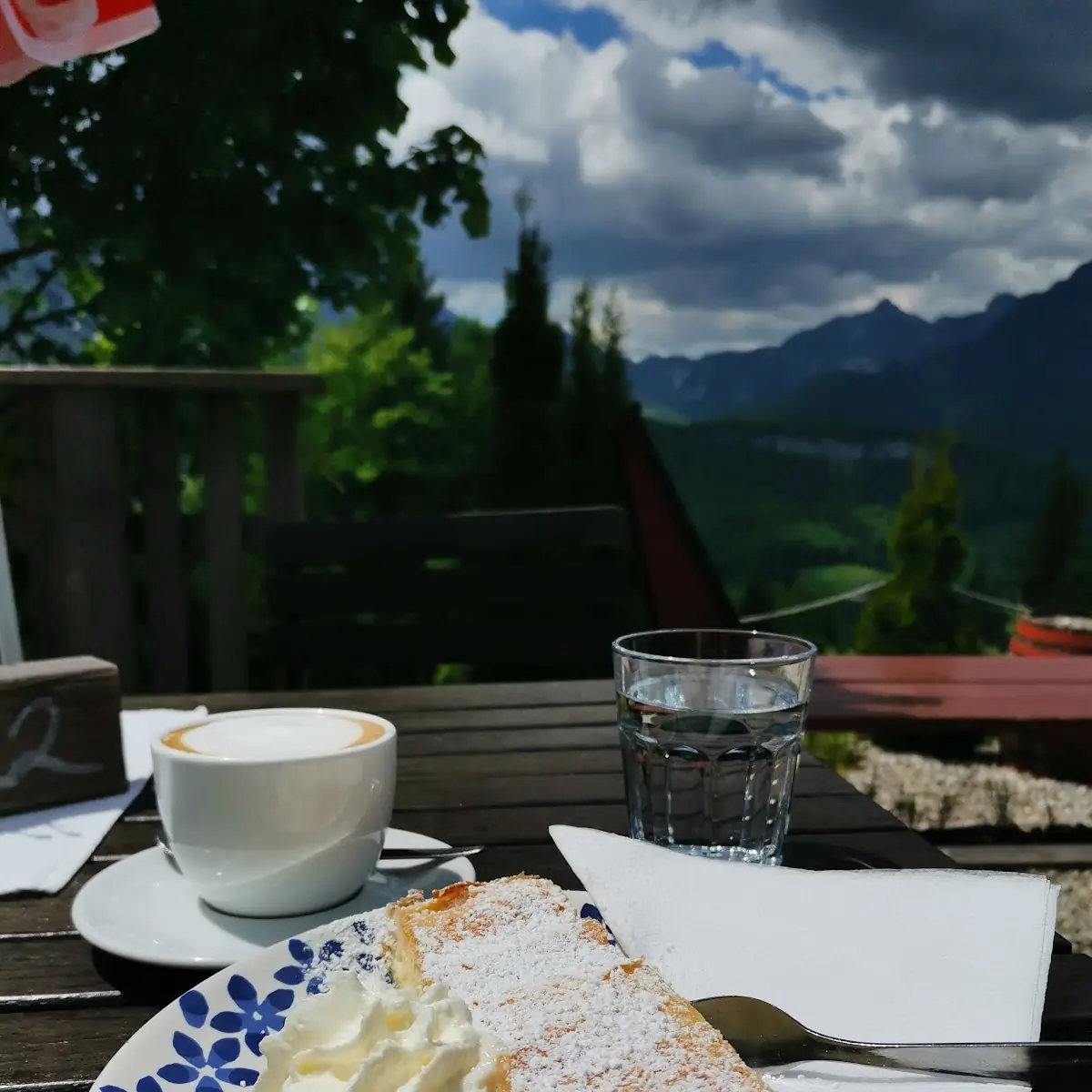Topfenstrudel
