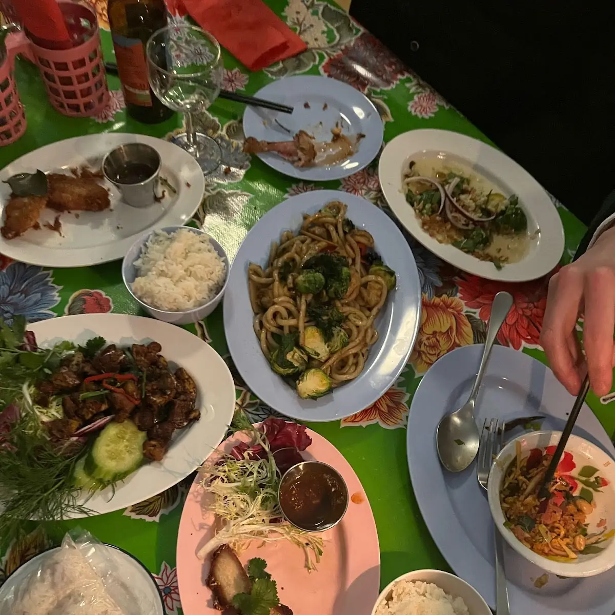Som Tum Thai Spicy Ma-Kwean