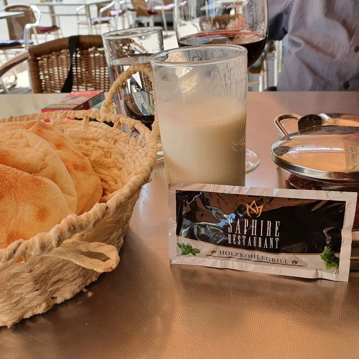 Ayran Und Brot