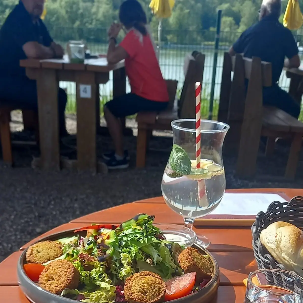 Falafel Mit Salat