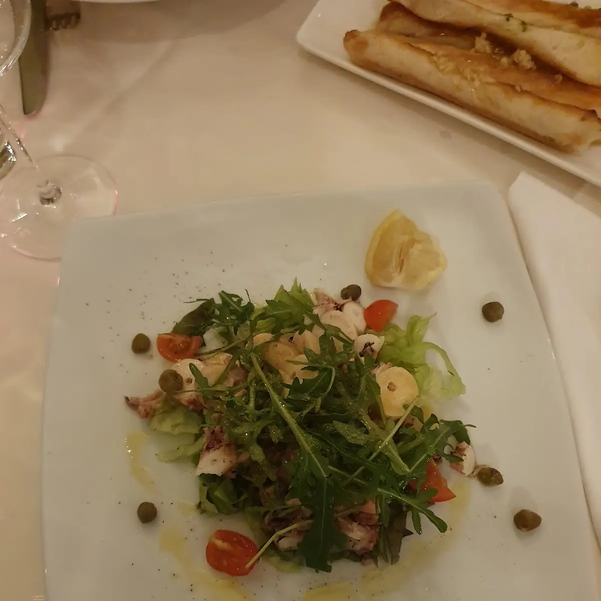Oktopus Salat