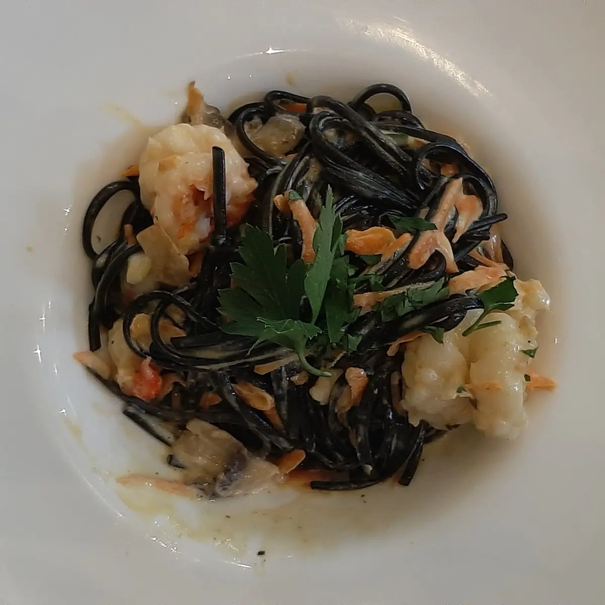 Spaghetti Neri Con Scampi