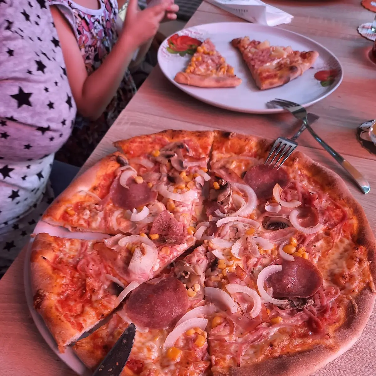 Pizza Salami