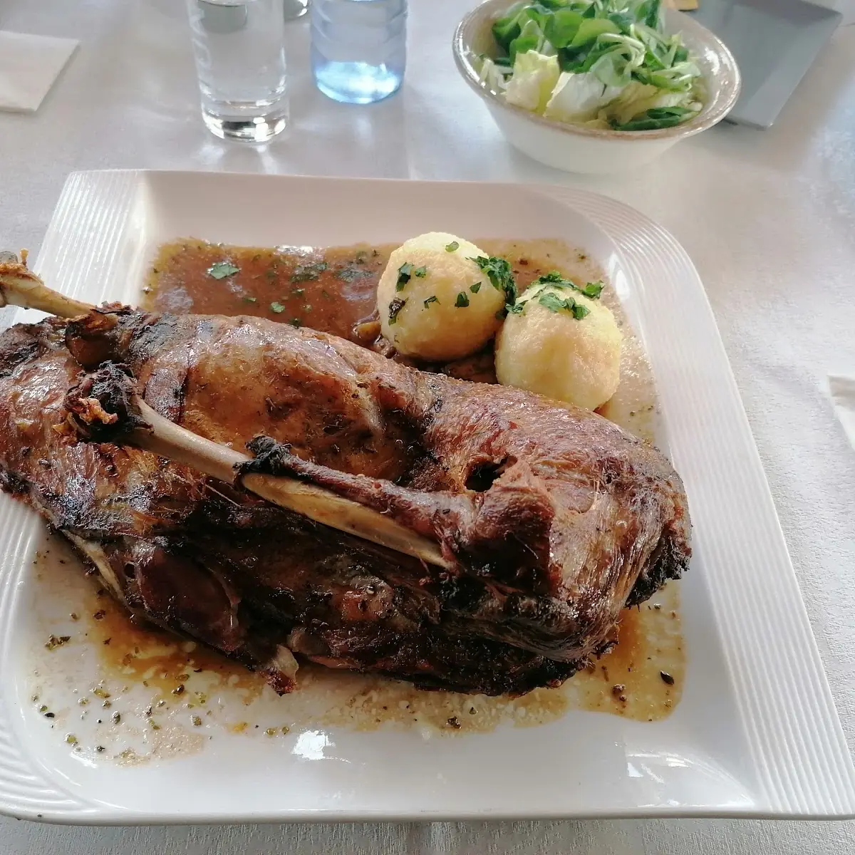 Gansl Mit Rotktaut Und Köderl