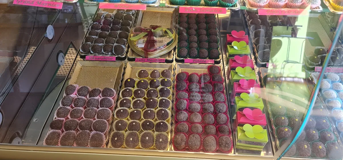 Handgemachte Schokoladen Pralinen