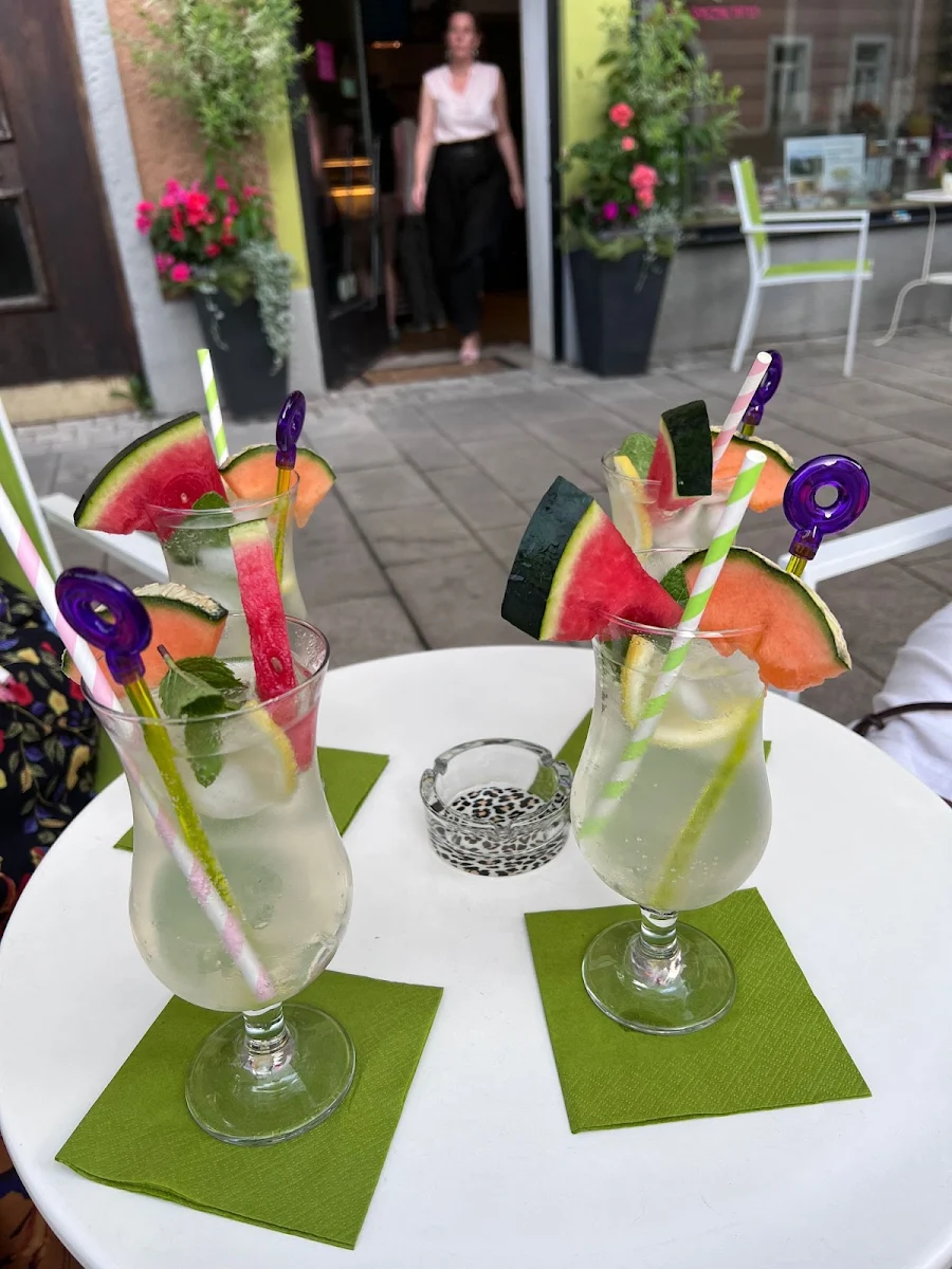 Hausgemachten Holunder Saft