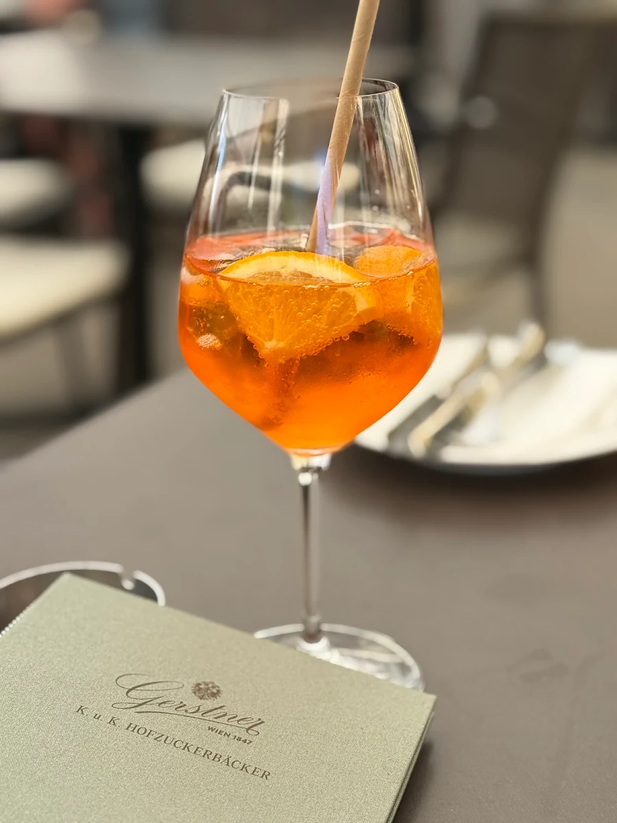 Hugo And Campari Spritz