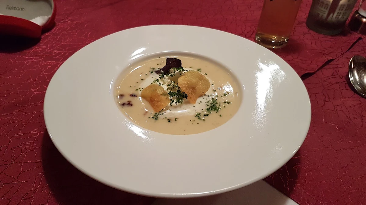 Kartoffel-knoblauch-creme-suppe
