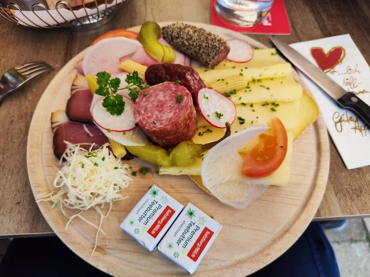 Bretl Jause