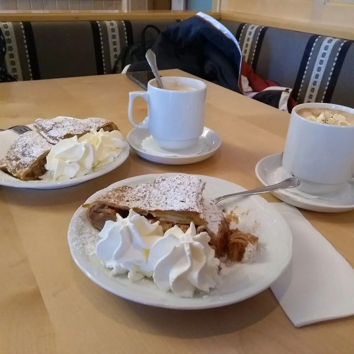 Apfelstrudel