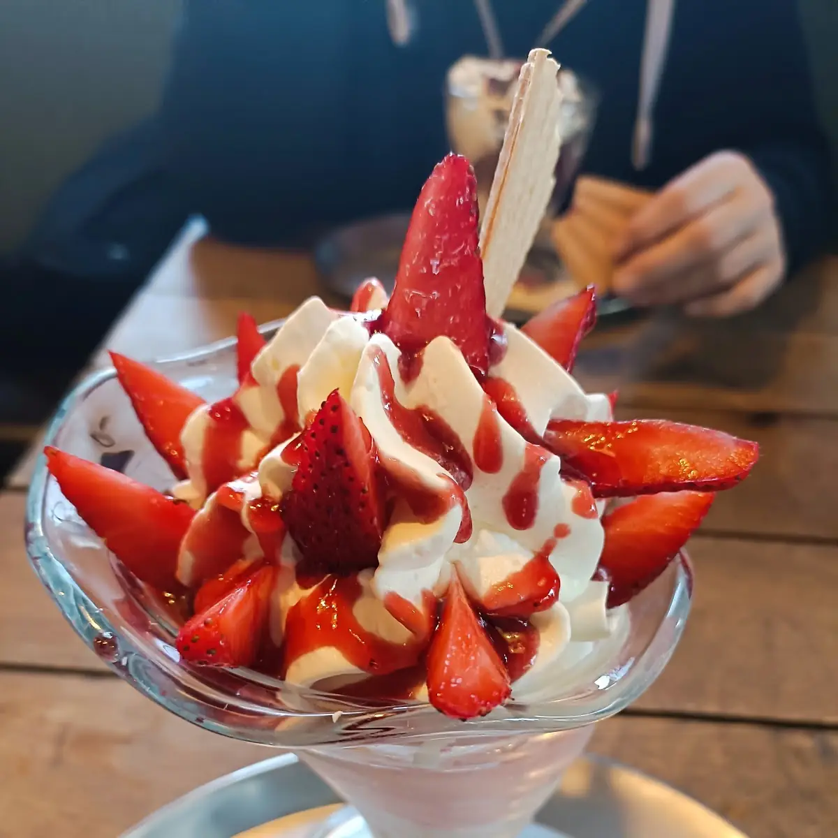Erdbeerbecher