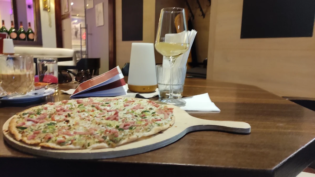 Flammkuchen Mit Schinken Und Lauch