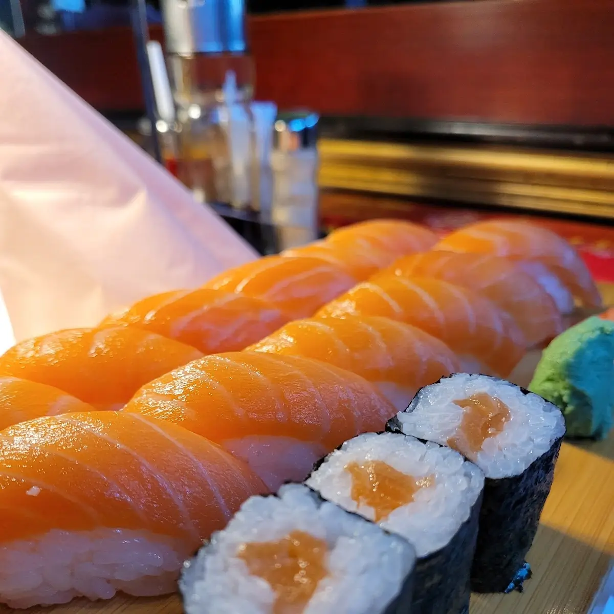 Lachs-sushi-set