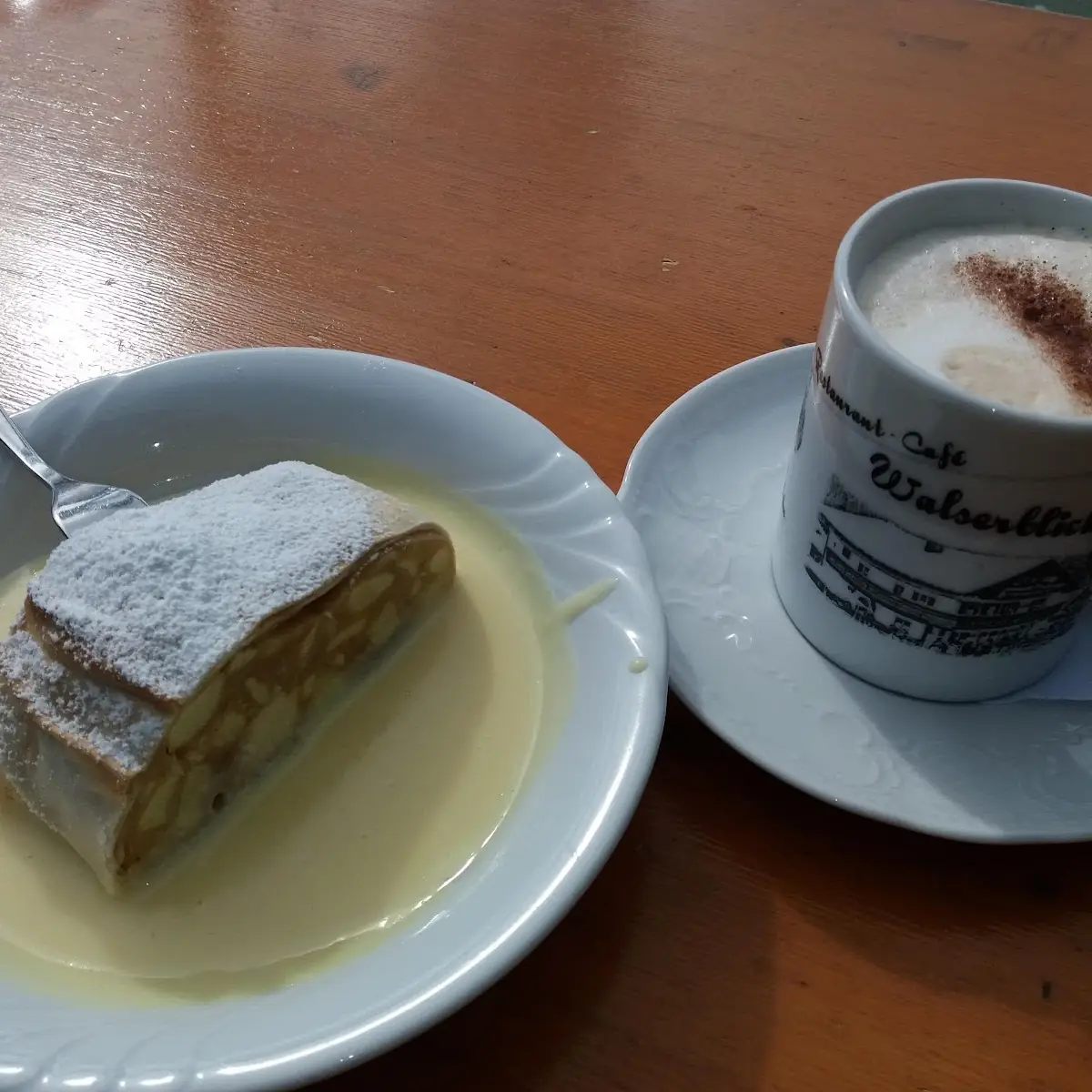 Apfelstrudel