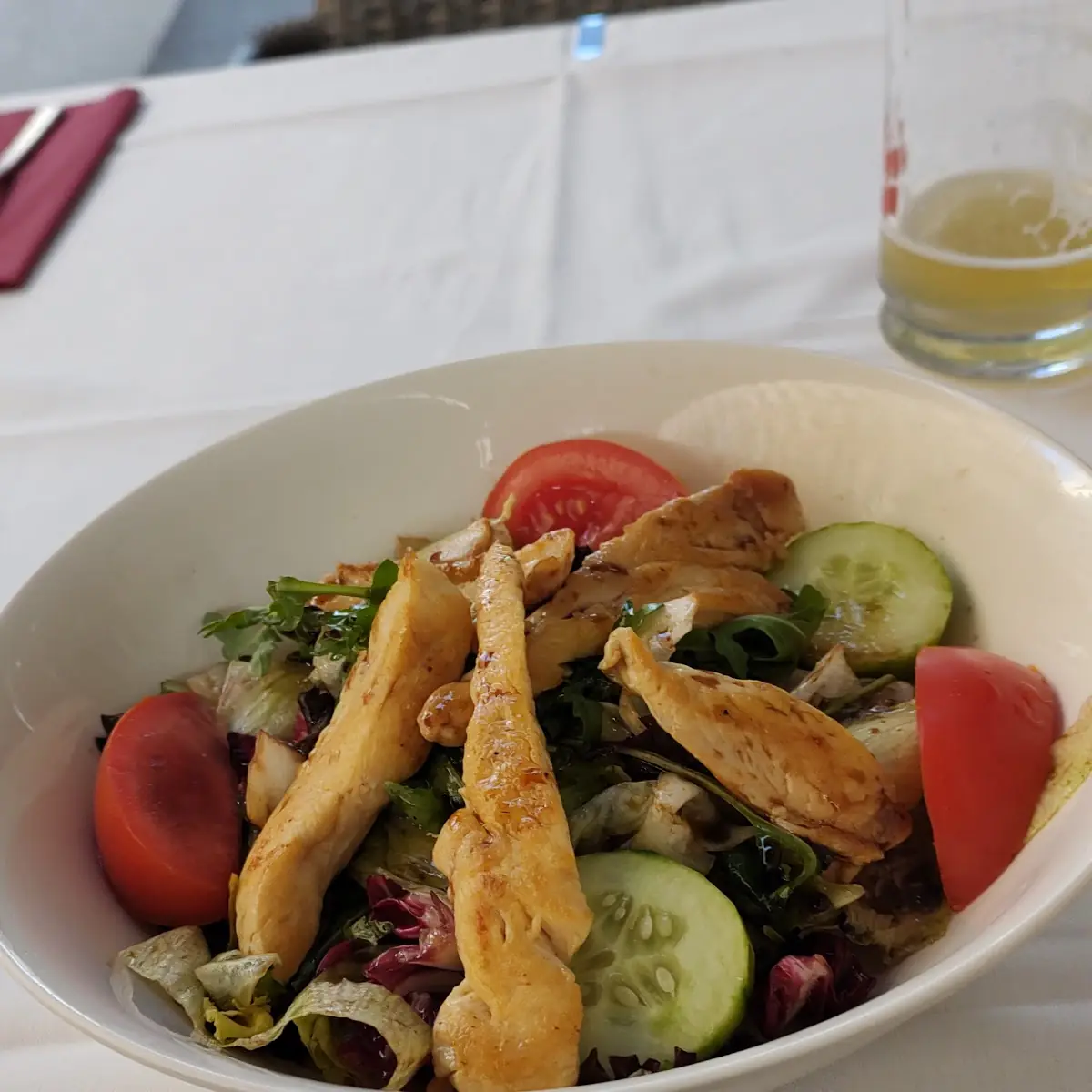 Hühnerstreifen Salat Pollo