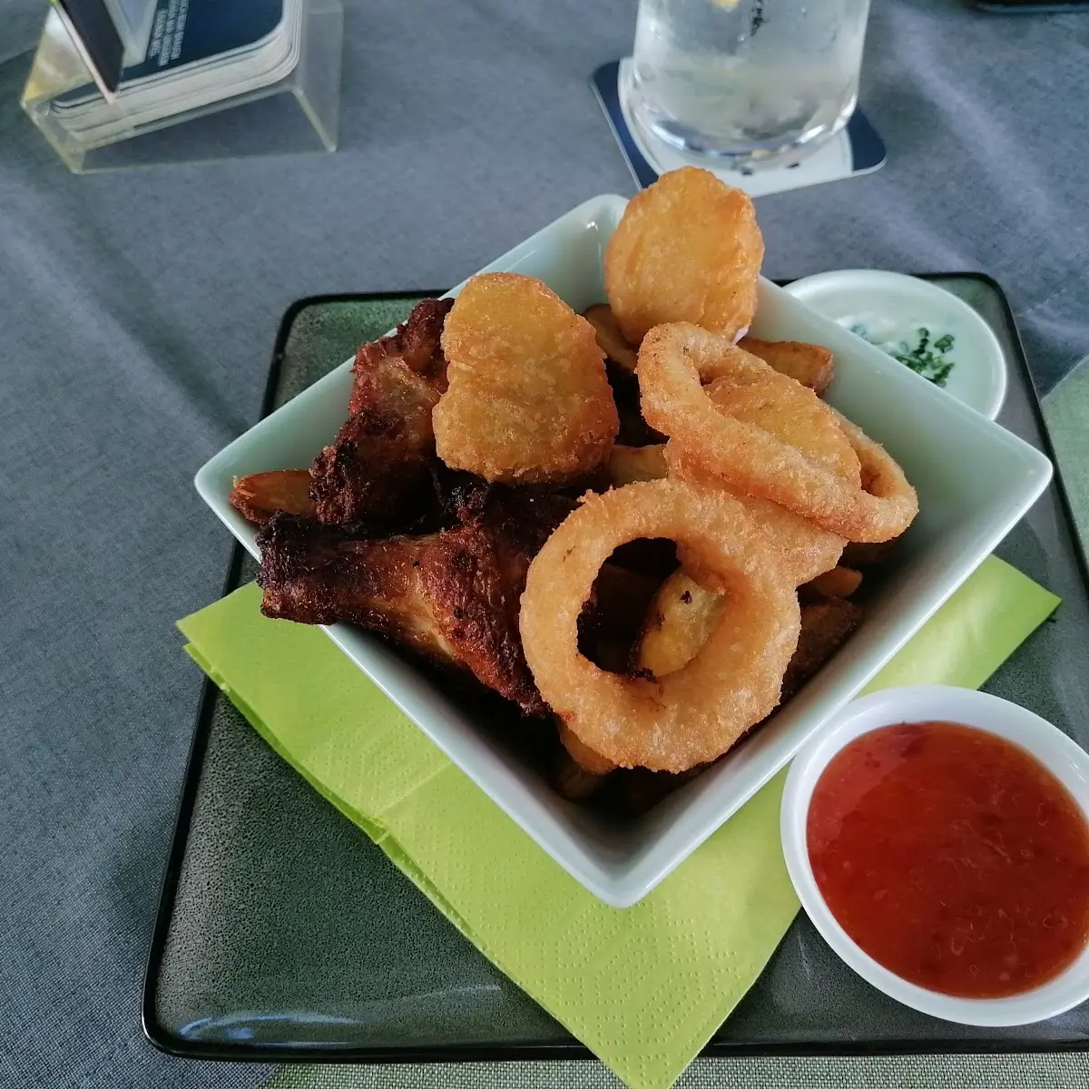 Fingerfood, KIWI Restaurant