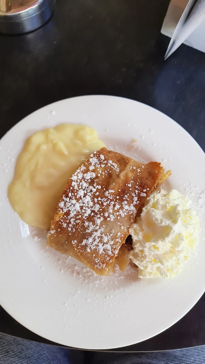 Apfelstrudel
