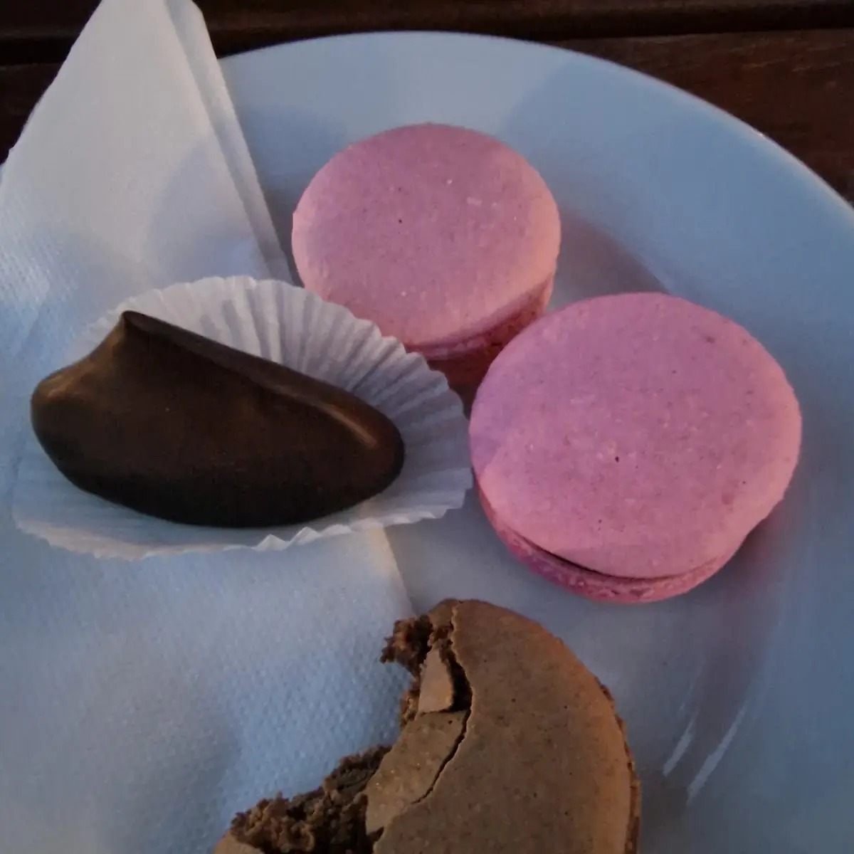 Himbeer Macarons Und Maroni Traum