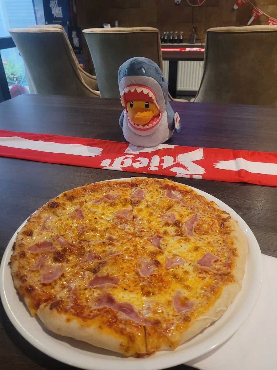 Pizza Schinken