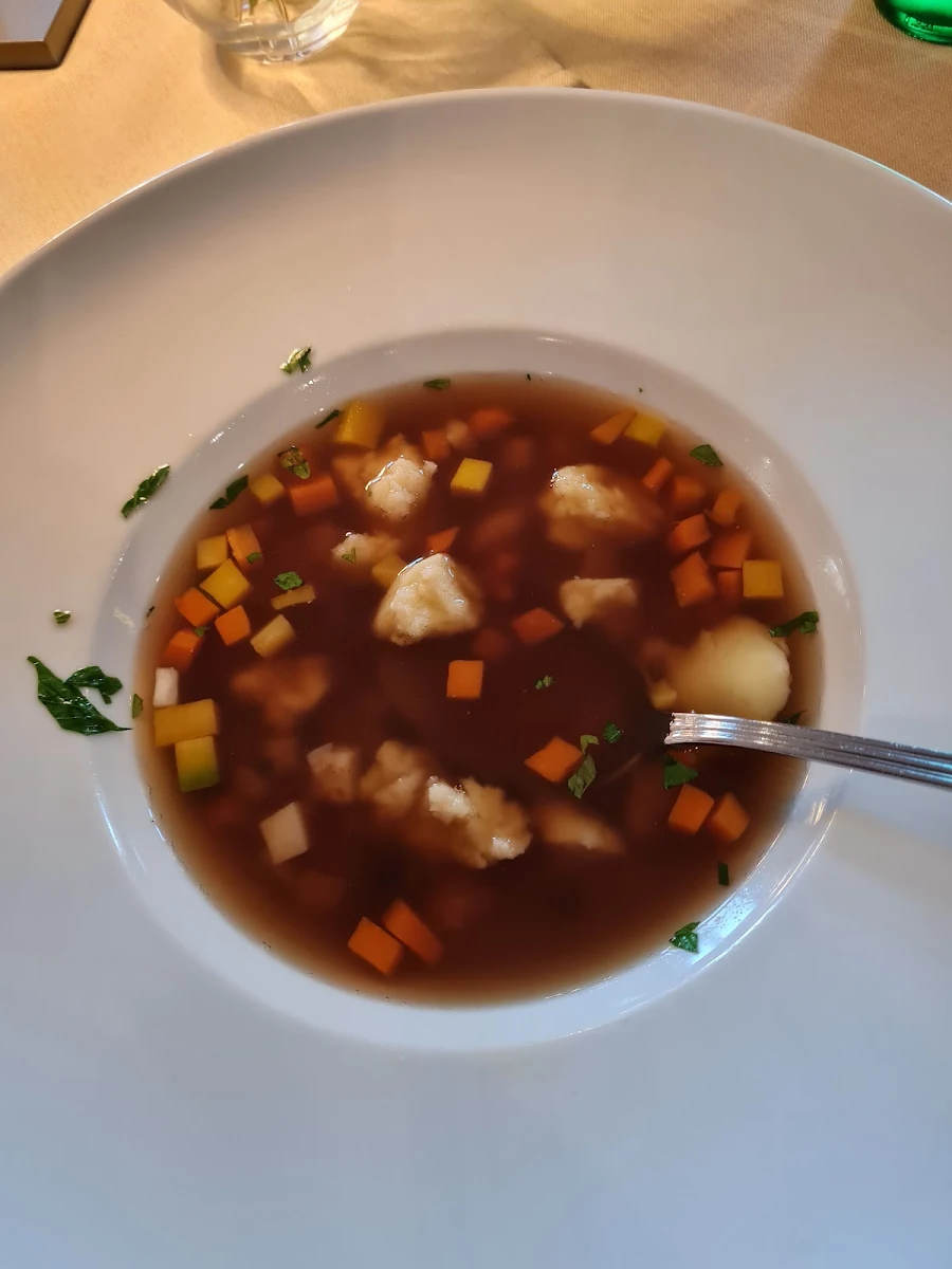Rindsuppe Mit Backerbsen