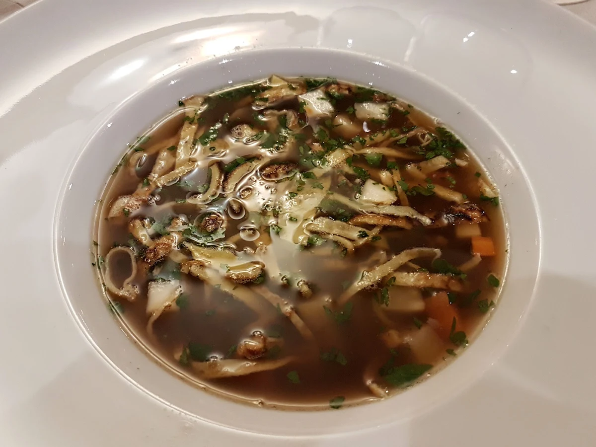 Rindsuppe Mit Frittaten