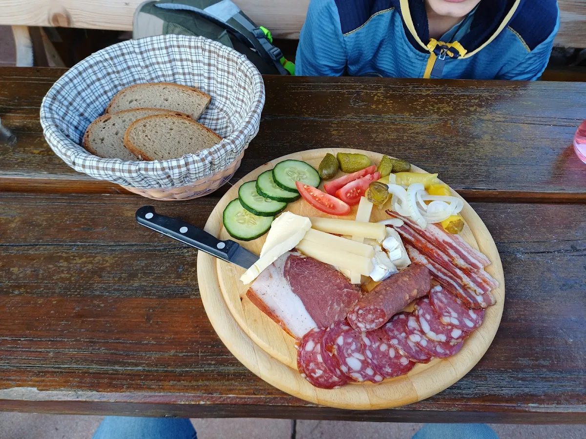 Kaiserschmarrn Und Bredljausen