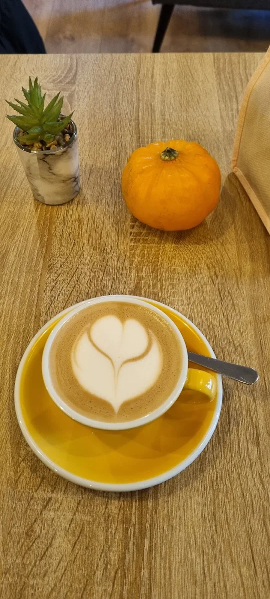 Caramel Latte & Cappuccino