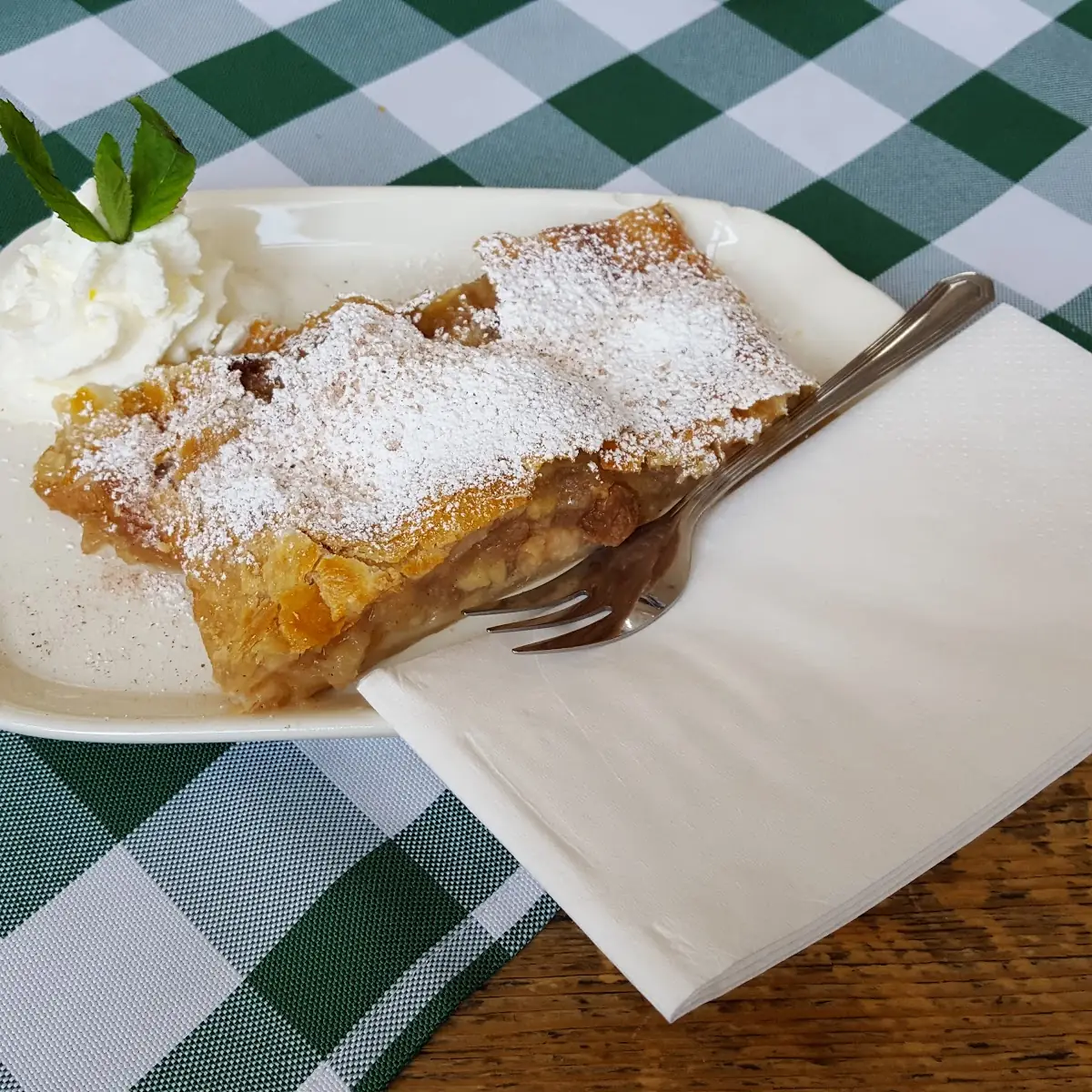 Apfel Strudel