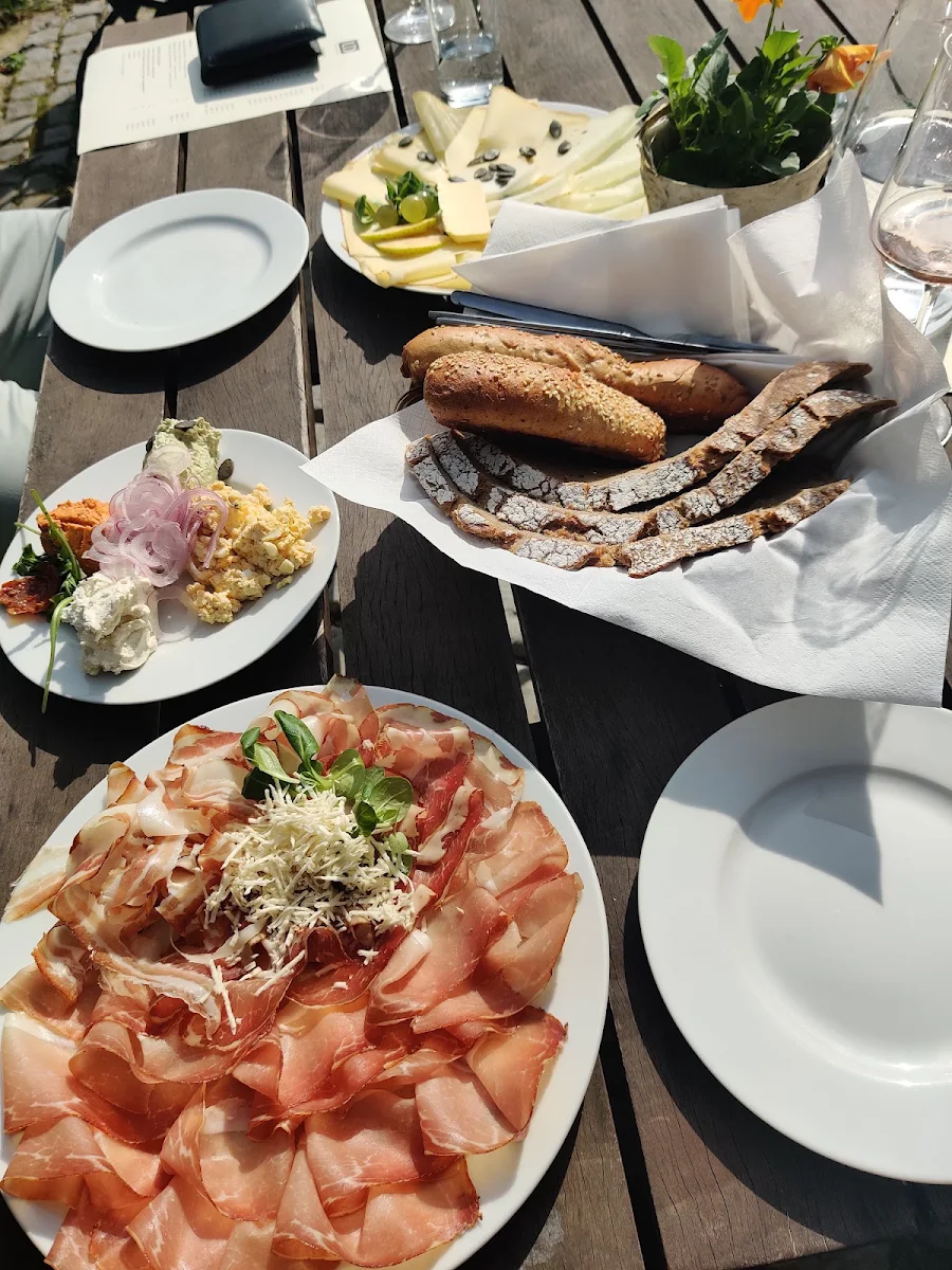 Käse Teller Schinken Teller Und Aufstrich Teller