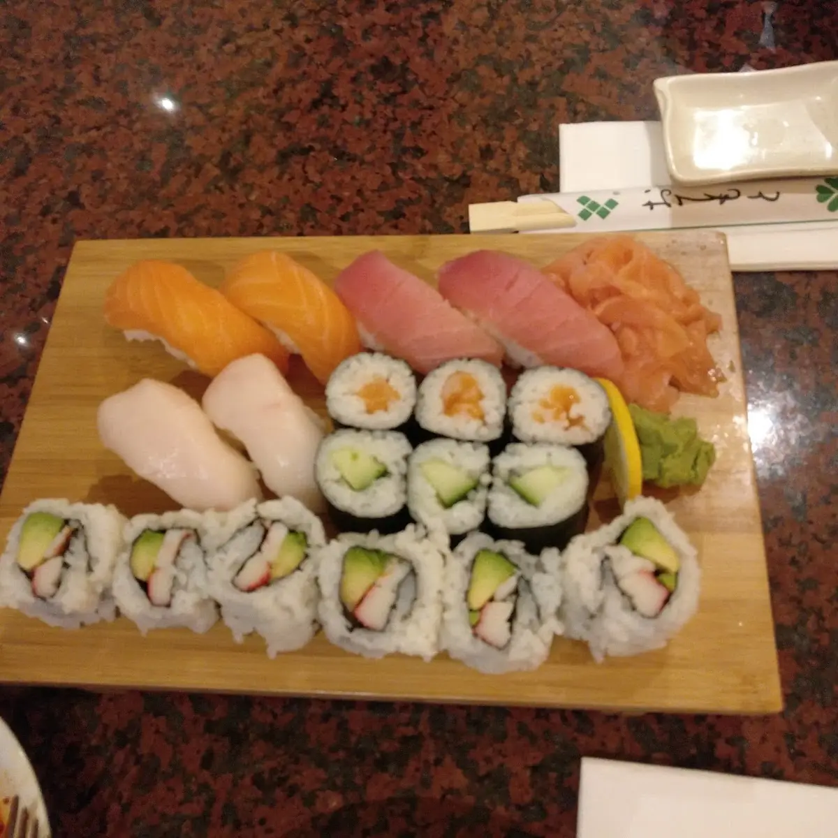Mixed Maki and Sushi