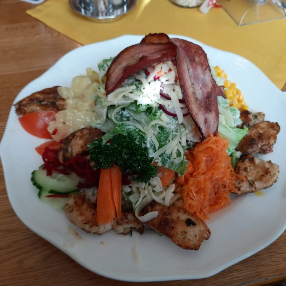 Caesar Salat