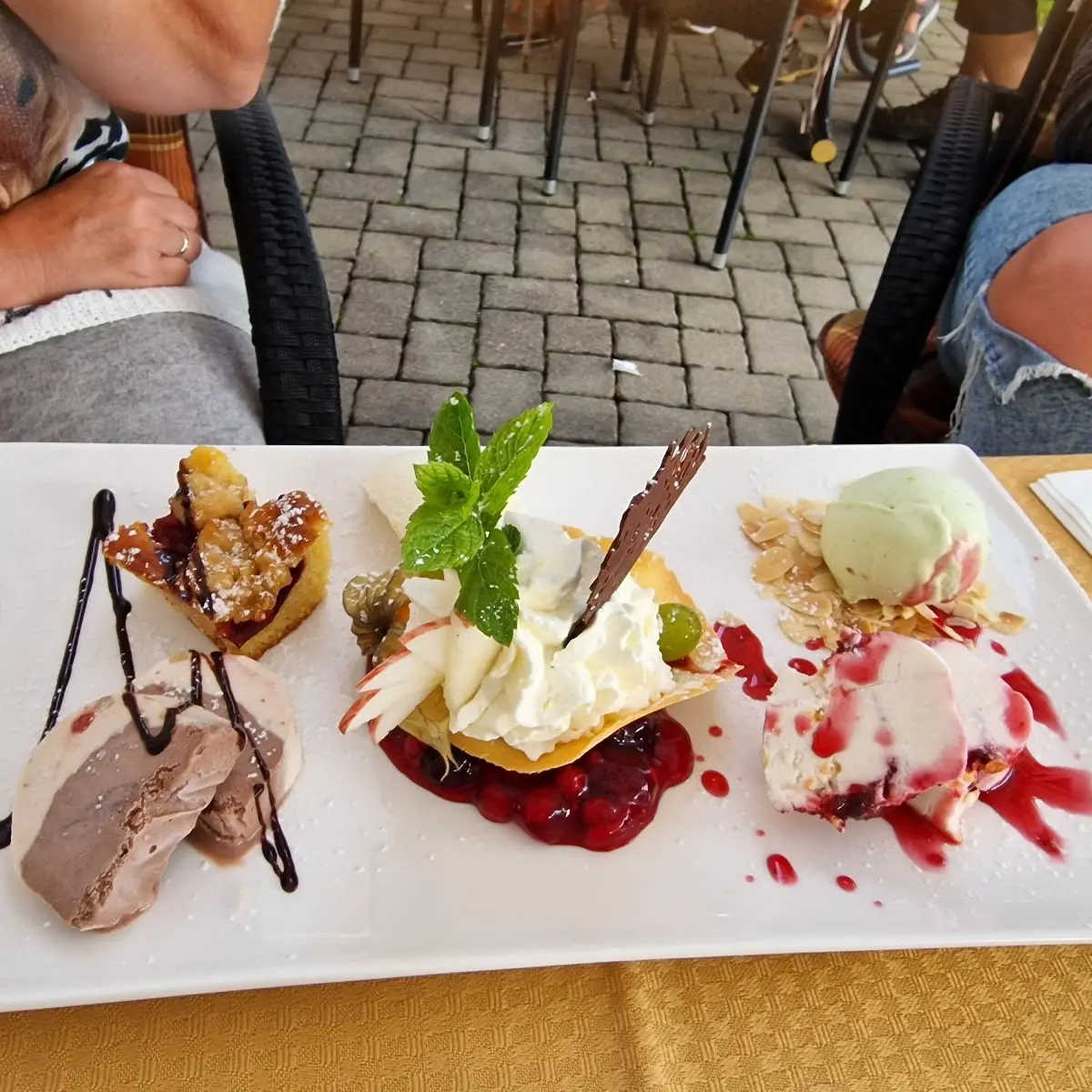 Dessert Teller Tomantikhof