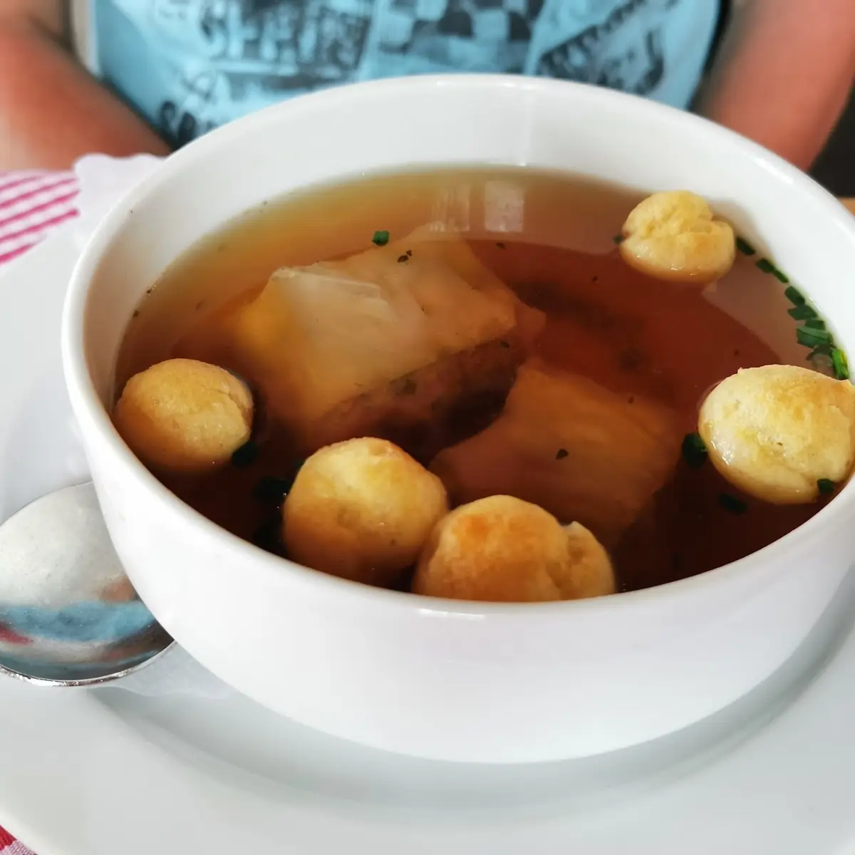 Kleine Leberknödelsuppe