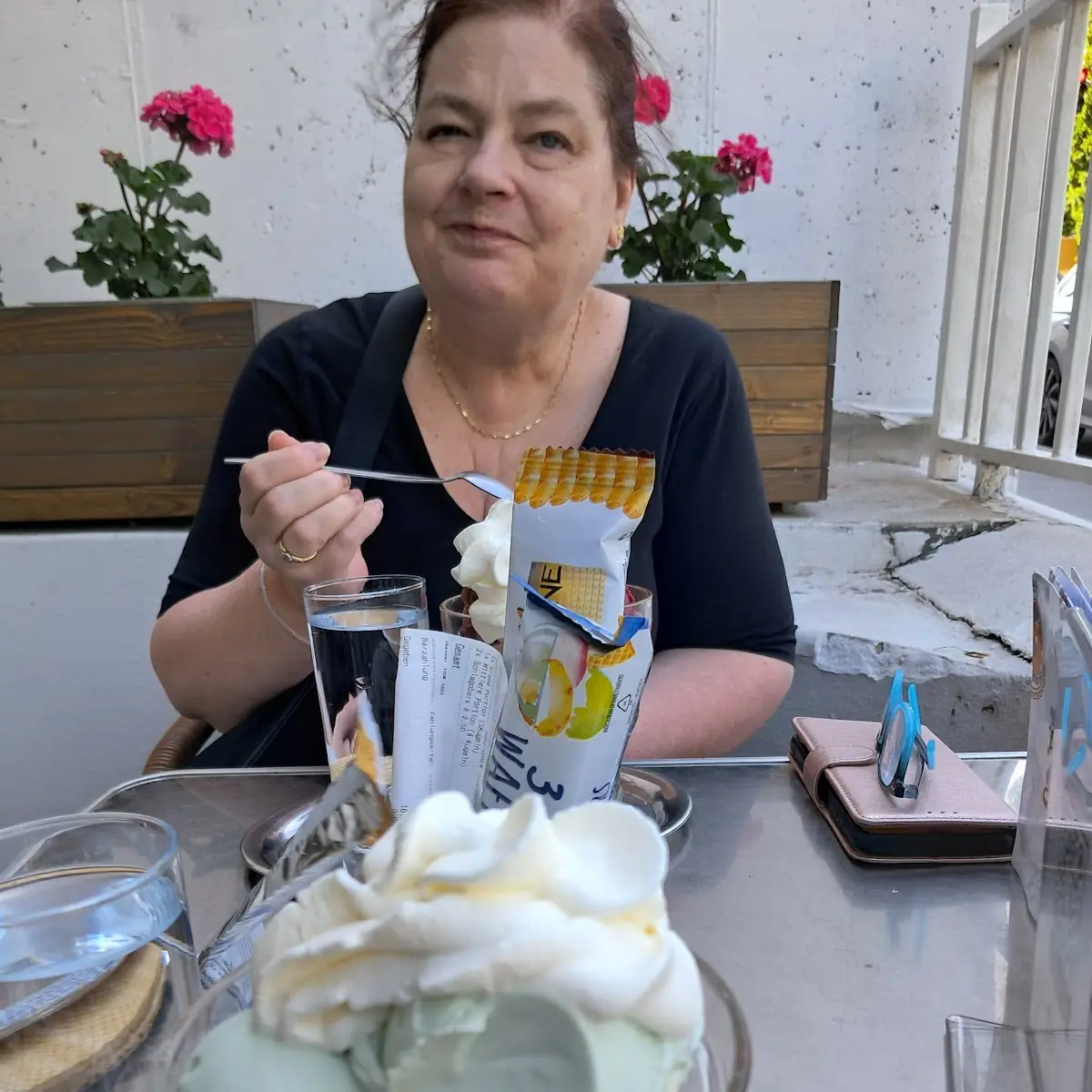 Echte Handarbeit Eis, Eissalon Ruckenbauer