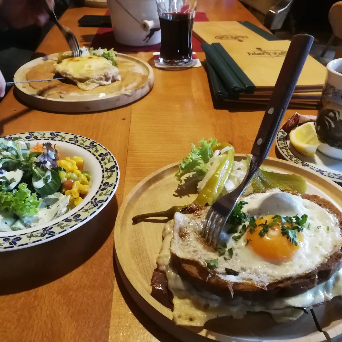 Leberkäse Mit Spiegelei