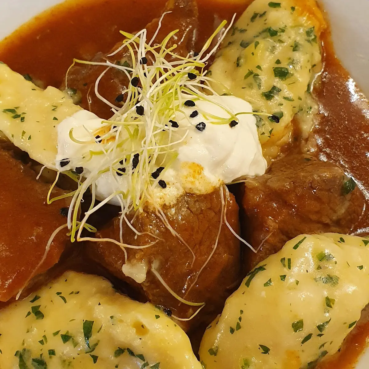 Classic Viennese Beef Broth