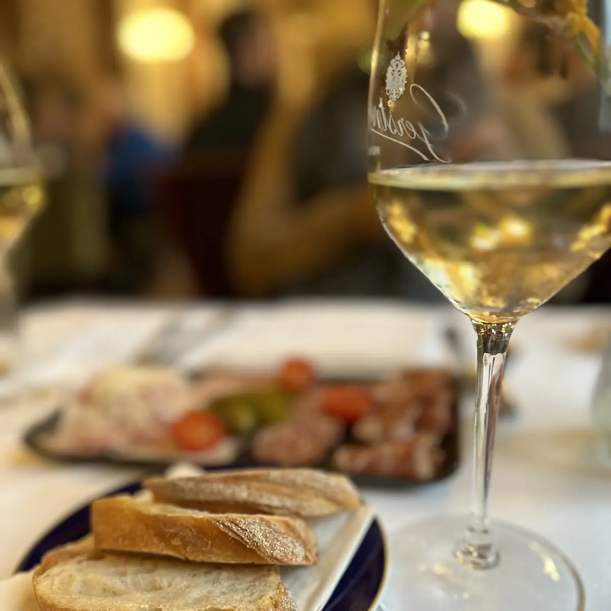 Weißwein Gespritzt