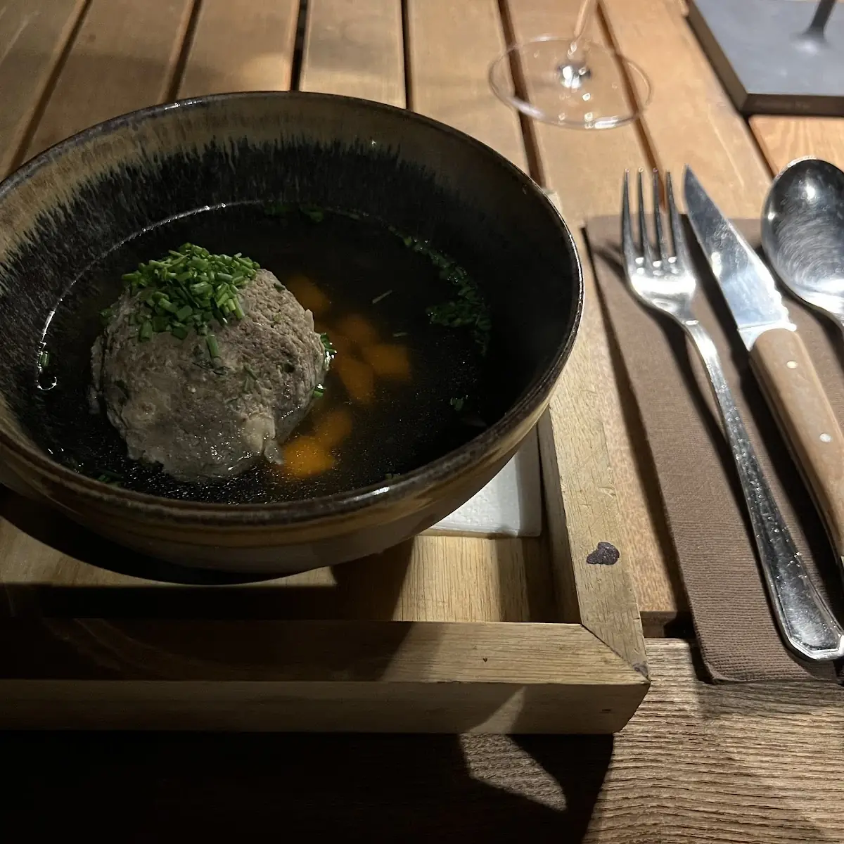 Leberknödelsuppe