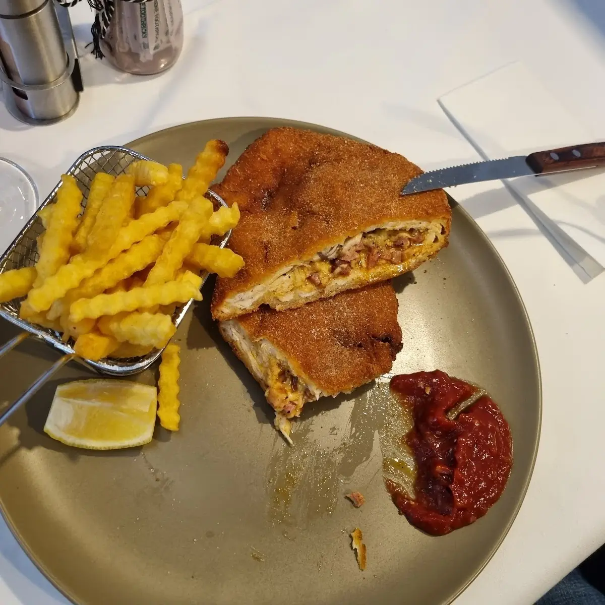 Fritz Cordon Bleu