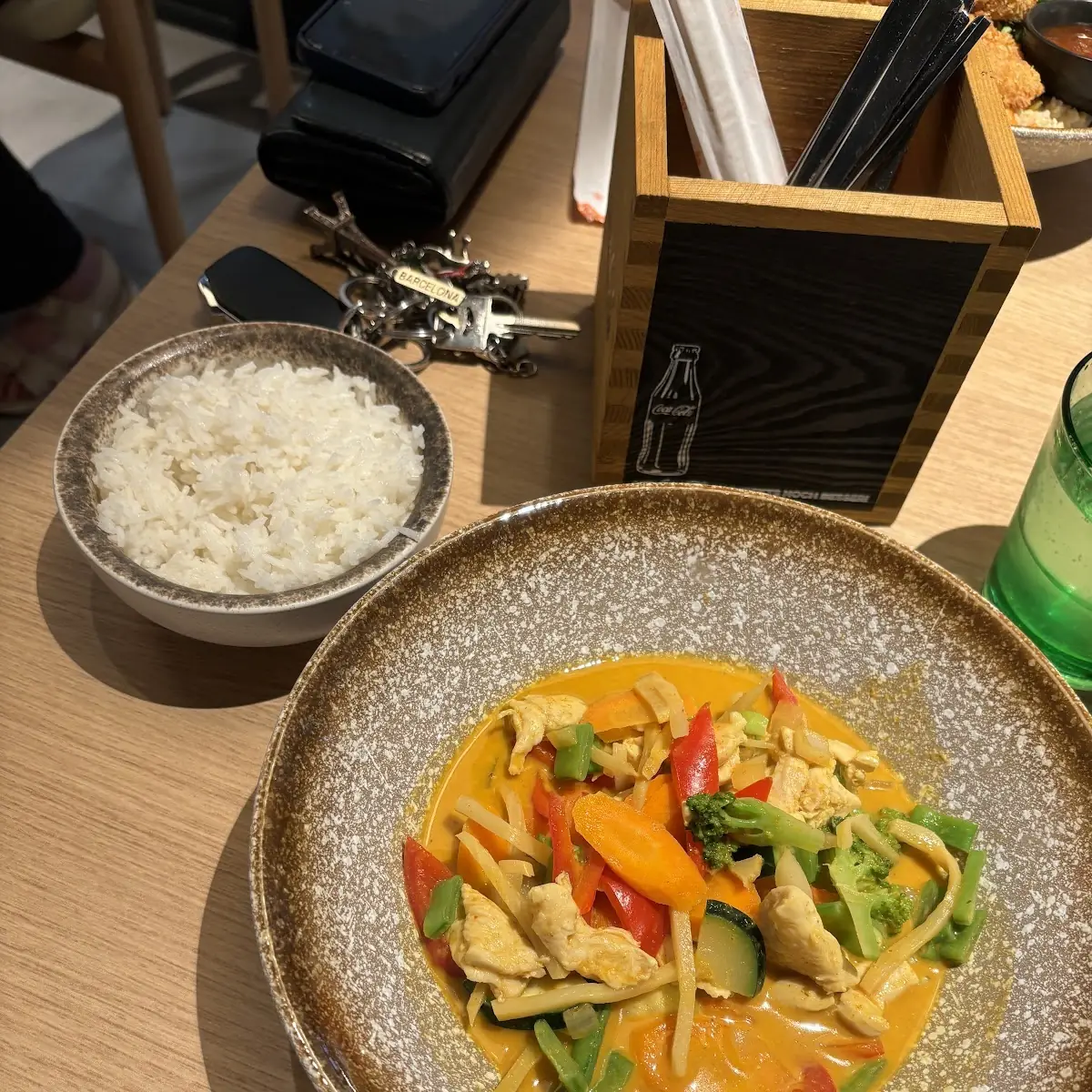 Gelbes Curry Mit Huhn