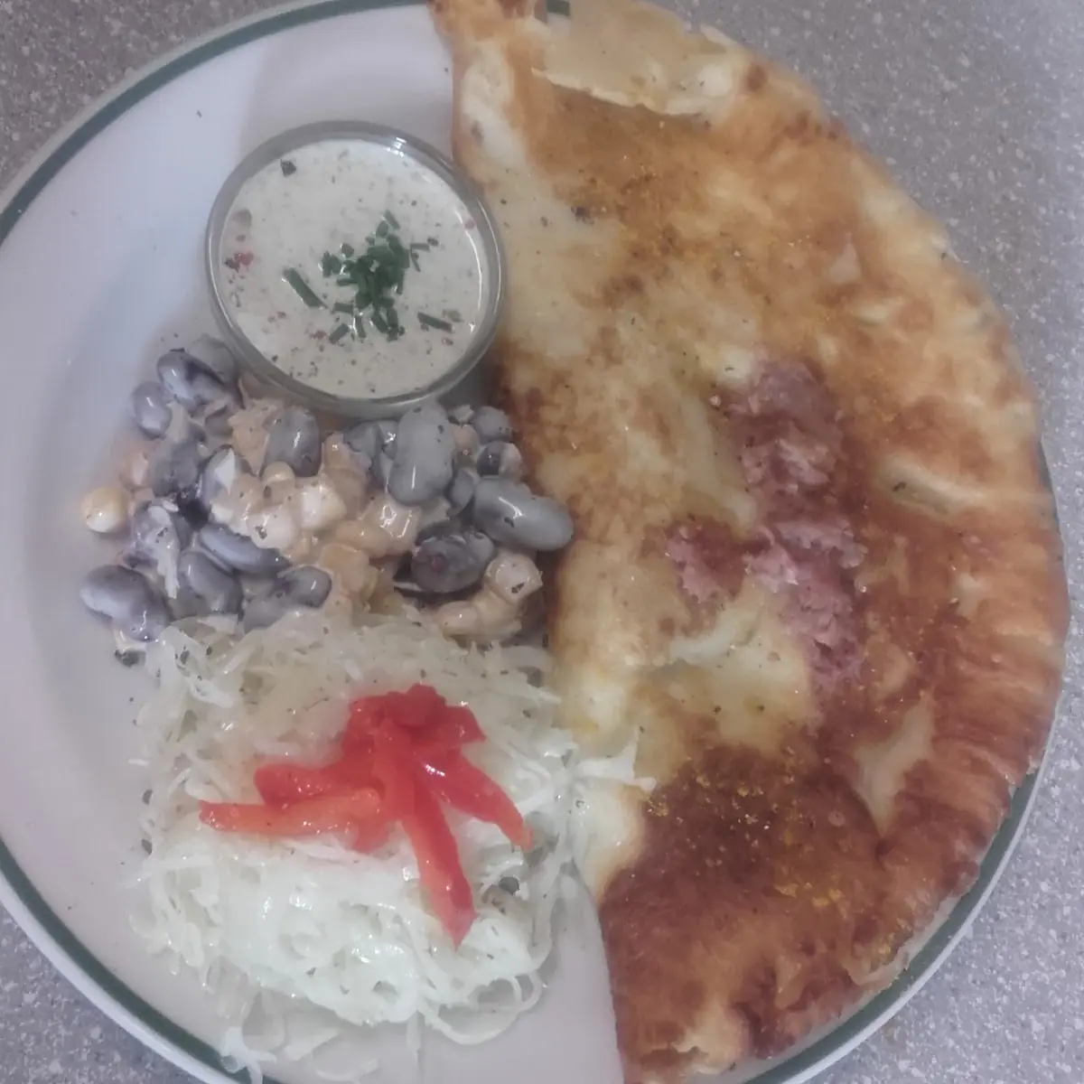 Omas Gefülltes Omelette